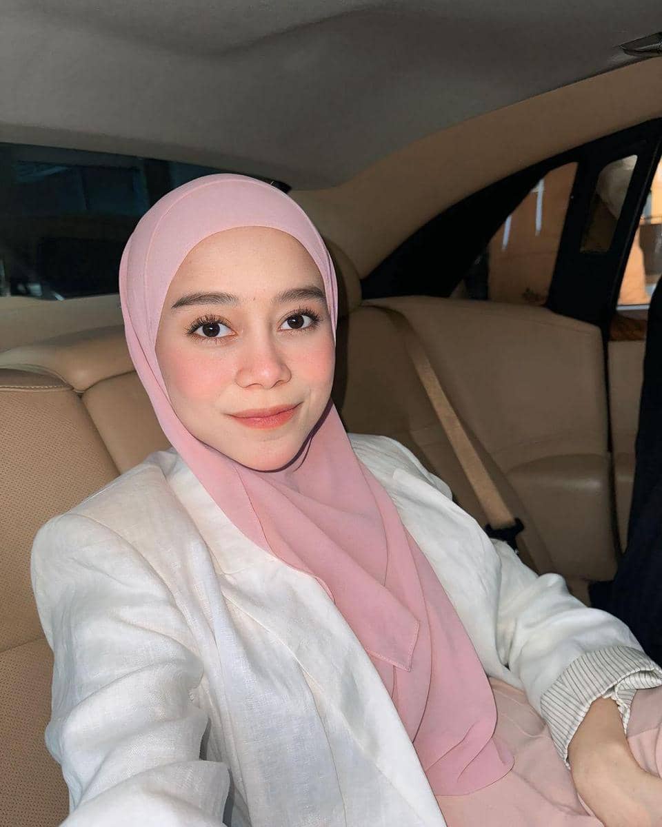 Instagram.com/lestikejora